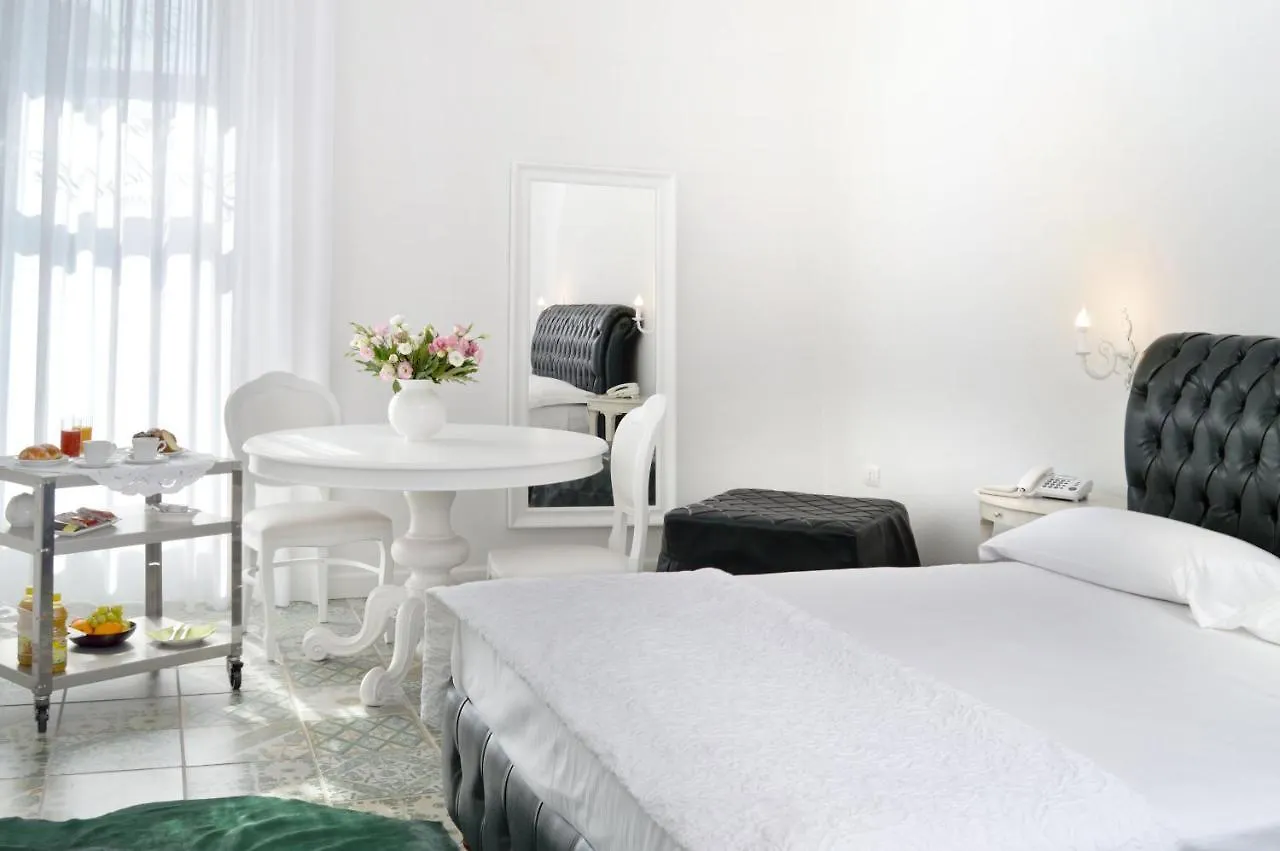 Barbarella Home Неаполь Отель