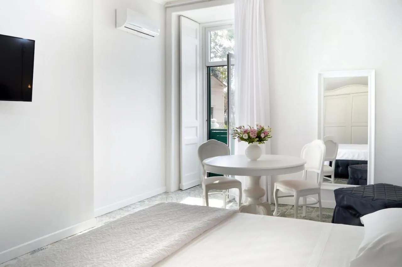 Barbarella Home Неаполь